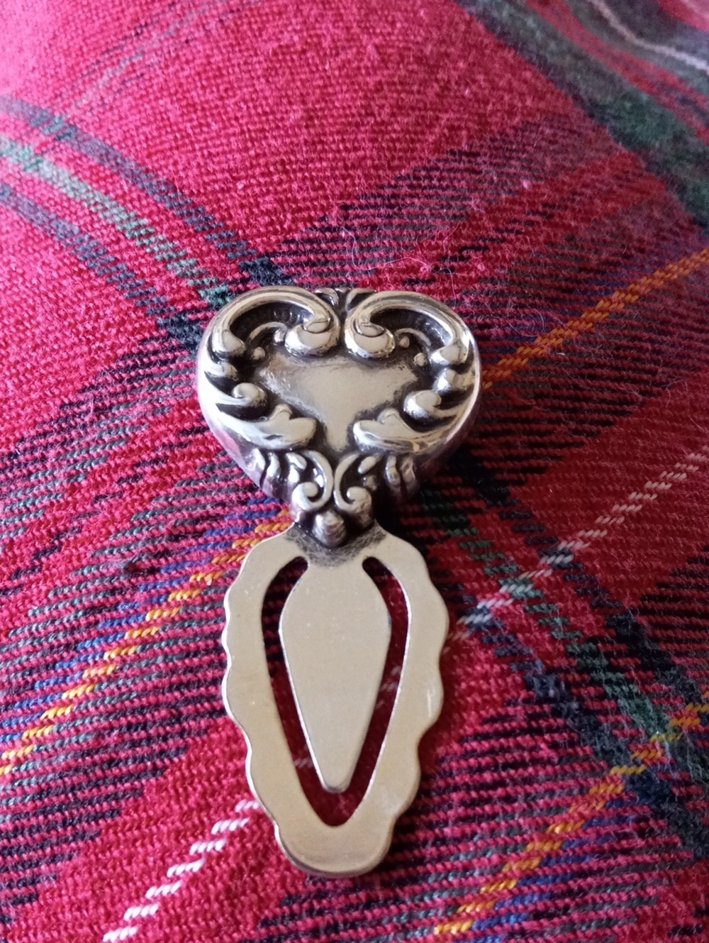 Brighton Ornate Heart Silver Tone Bookmark Clip - Decorative Accent